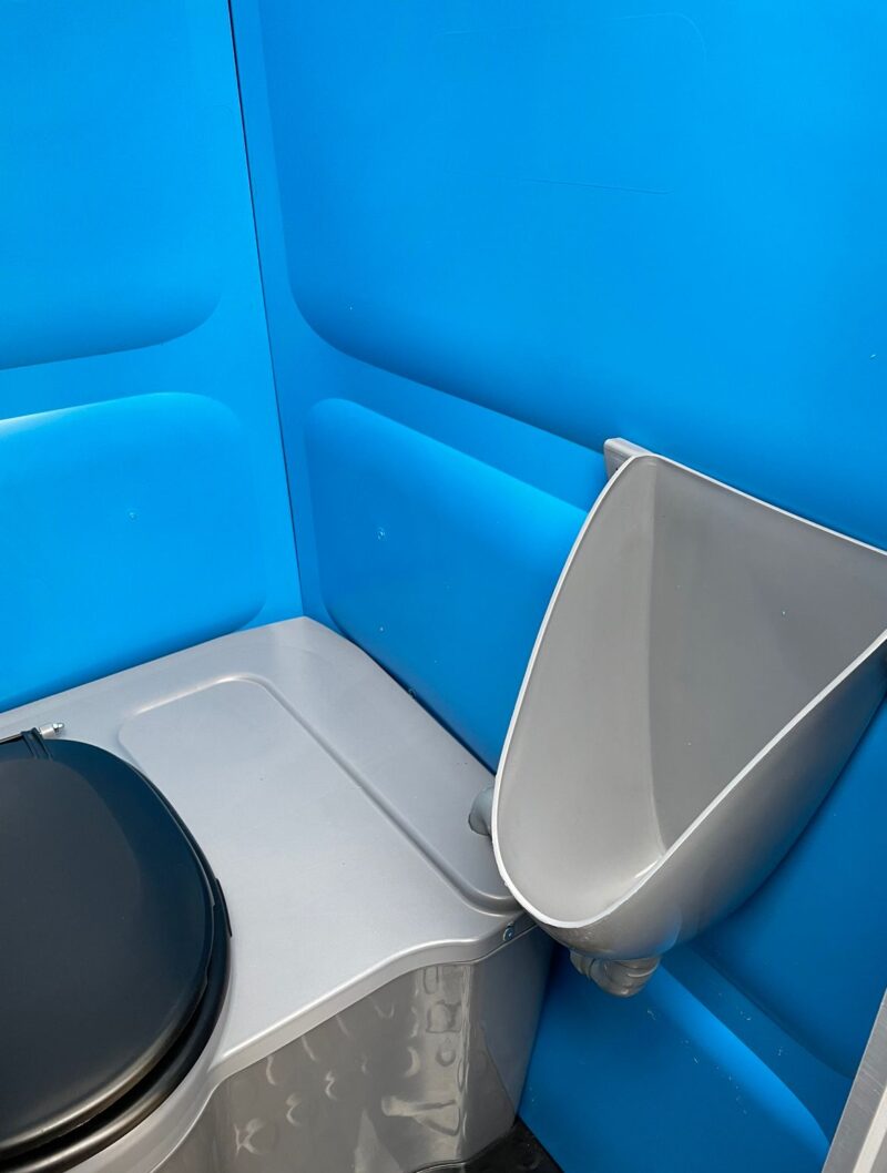 Urinoir voor chemische toiletten