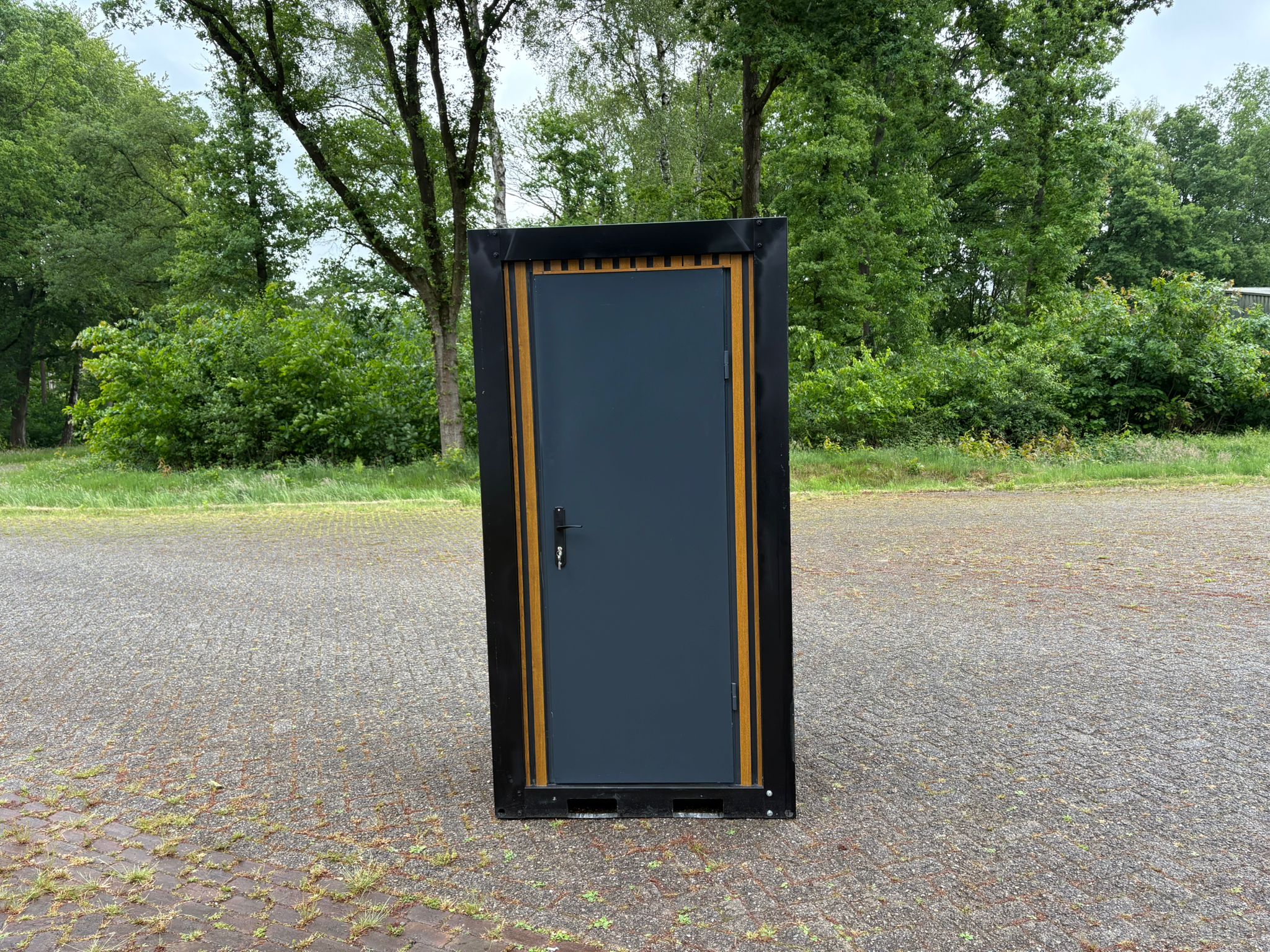 Voorzijde toilet unit campingwood Toilet unit campingwood