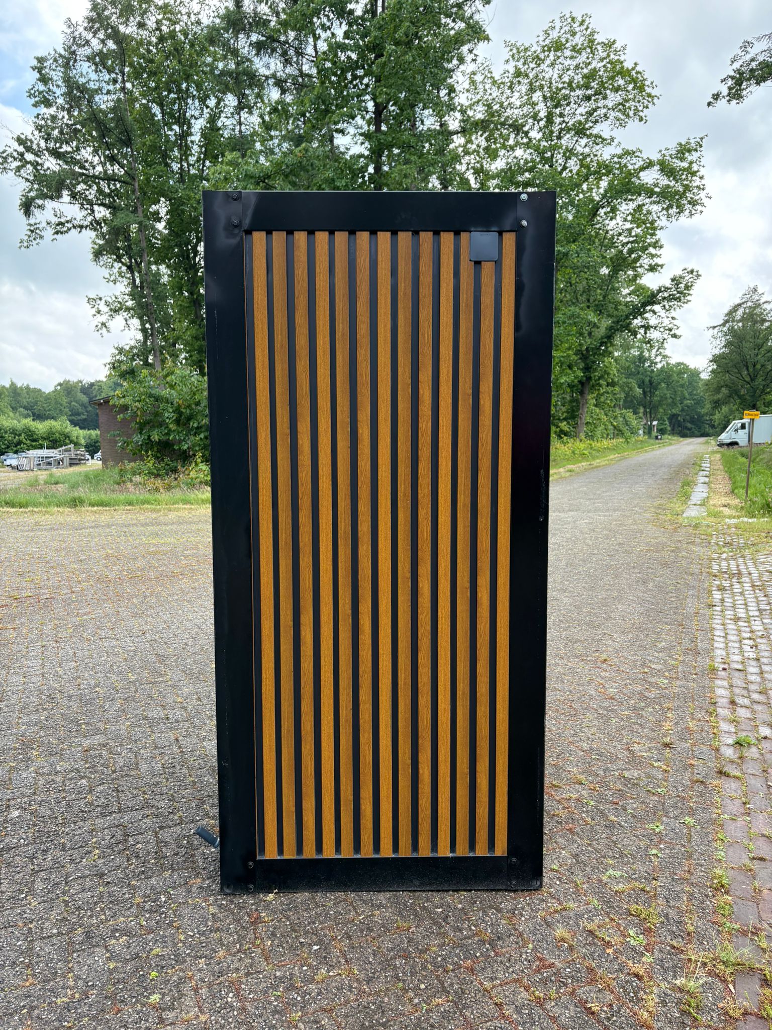Toilet unit foto 9 Toilet unit luxe met houtbekleding