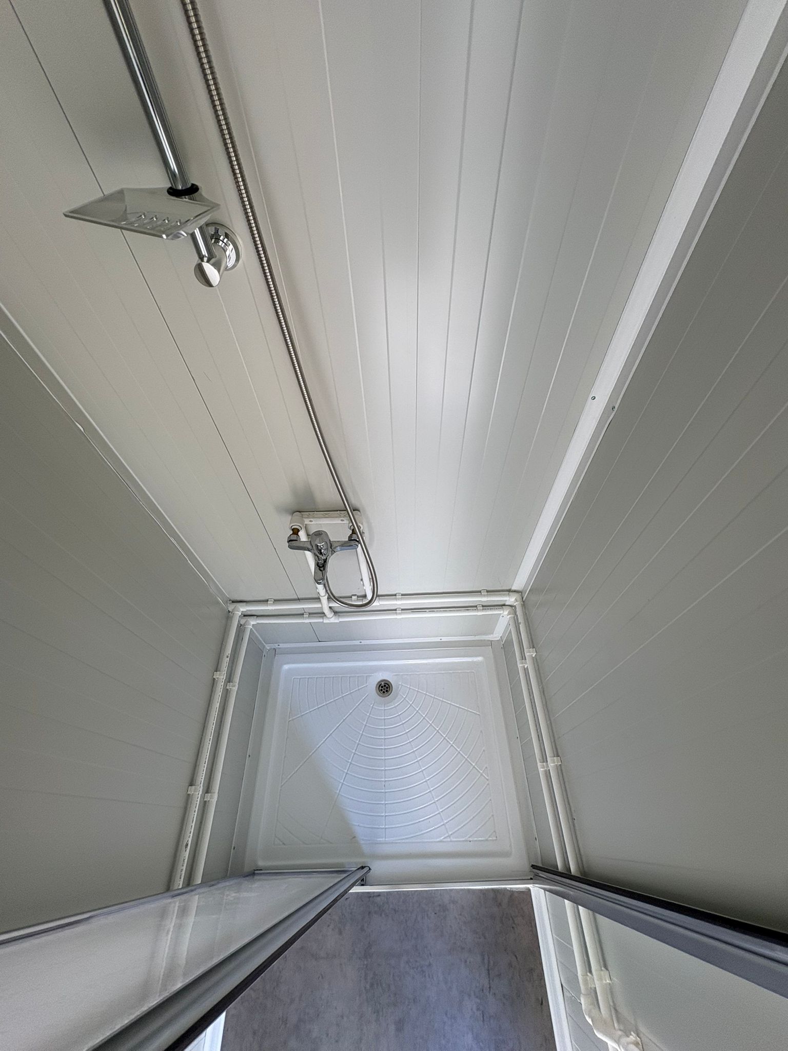 Douchebak badkamer unit 2 Douche unit voor campings