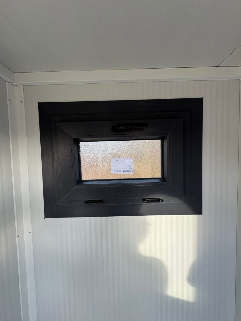 draaikiepraam toilet + urinoir unit