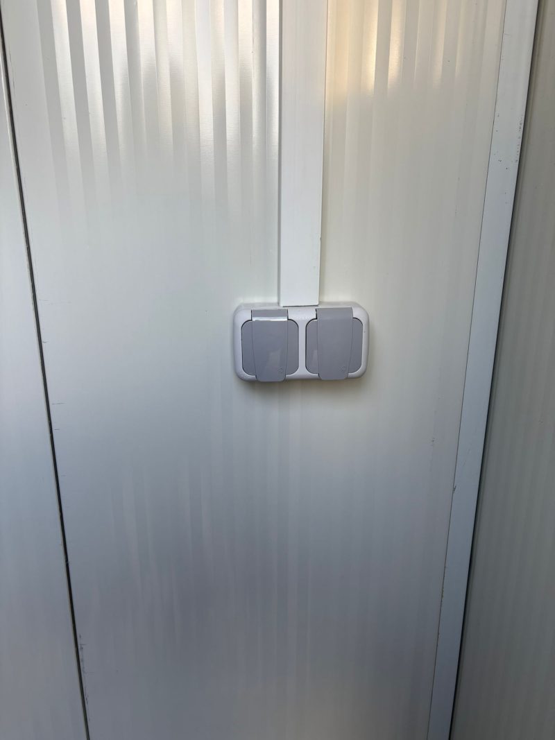 Badkamer met technische ruimte 24