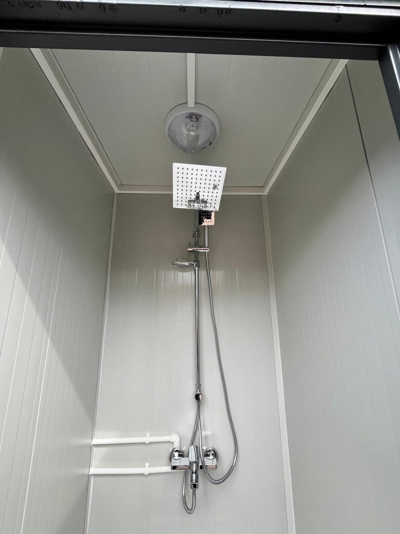 Sanitair douche ruimtes