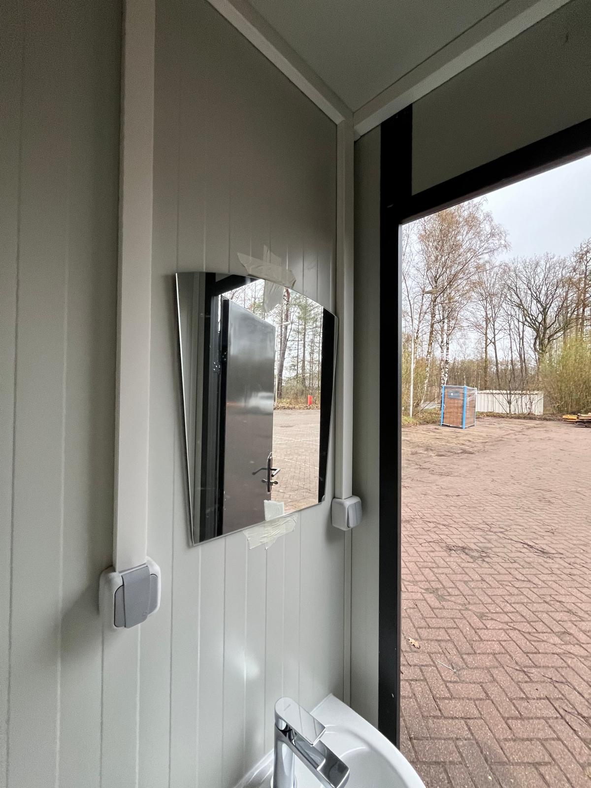 Spiegel binnenzijde