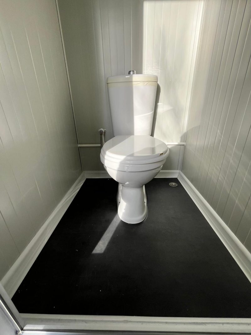 Toilet toiletgebouw