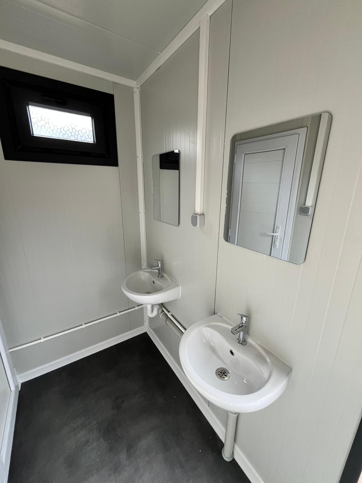 Toiletgebouw wasbak 2st
